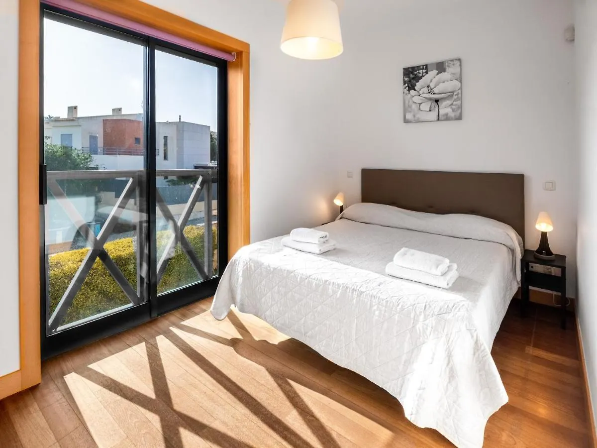 Linda Oura Beach 4Br Villa 10 New For Rent! Albufeira 0*,